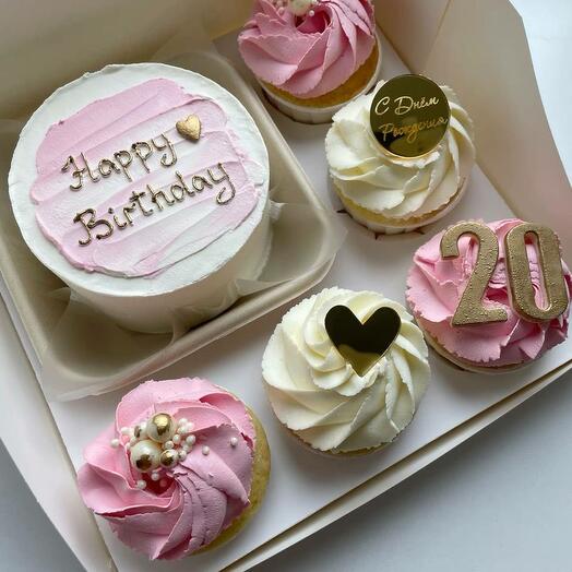 Подарочный набор торт и капкейки Happy Birthday