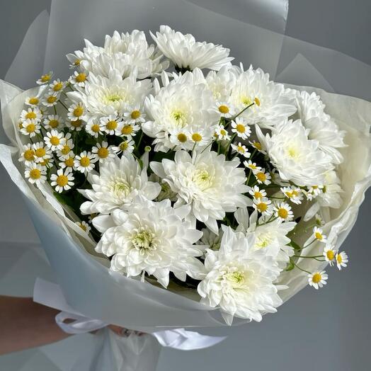 Букет с ромашками