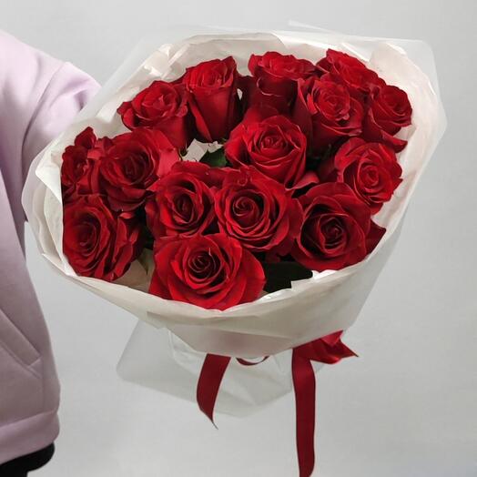 Бордовая роза 15шт