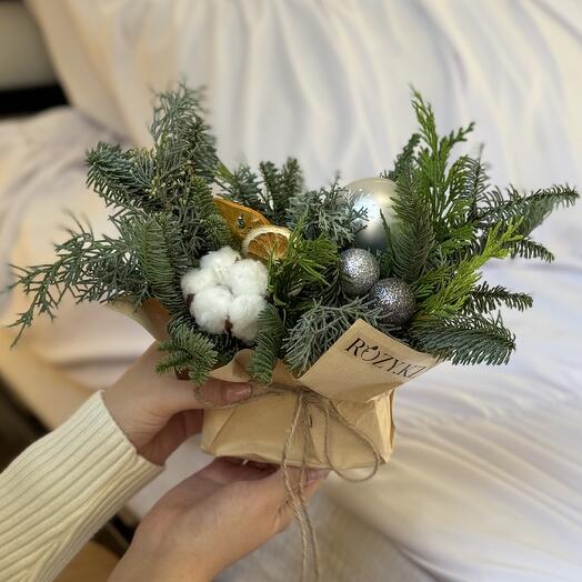 Композиция из ароматной хвои GOLD