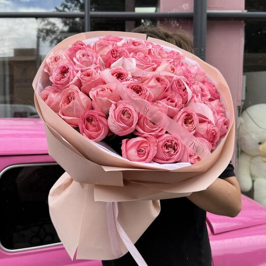 Букет из 37 роз