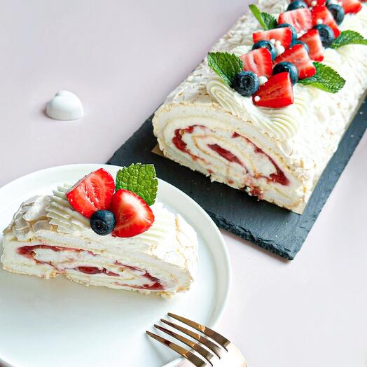 Меренговый рулет - Клубника