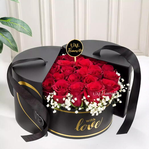 Romantic Red Roses In A Box