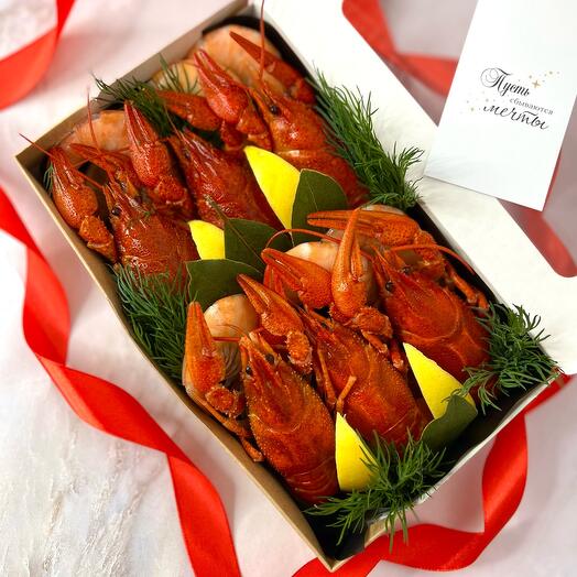 Мужской букет, вкусный букет , коробочка с раками и креветками на 23 февраля, подарок мужчине