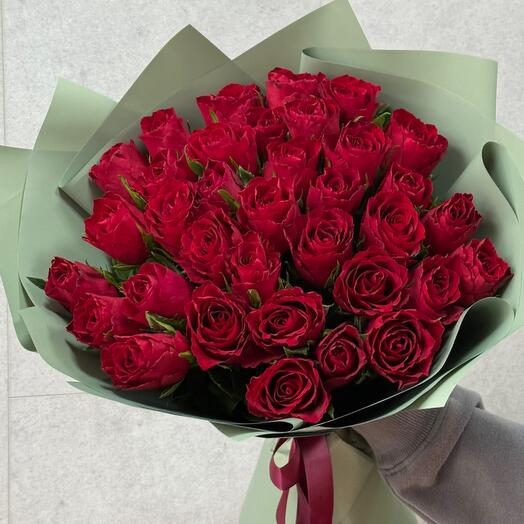 35 красных розочек 🌹🌹🌹🌹