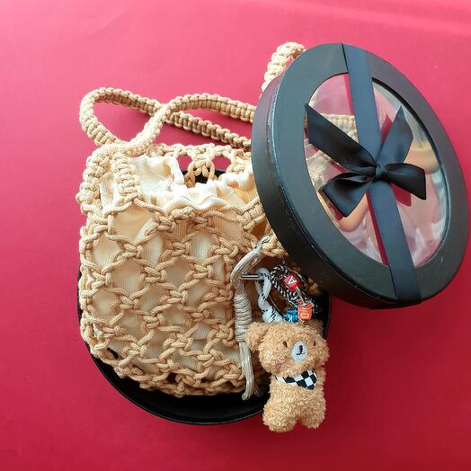 Gift box borsetta beige con pendente multi