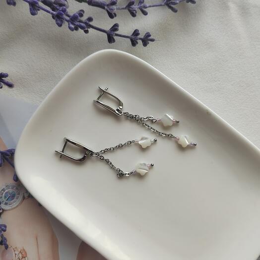 Серьги "перламутровые цветочки"