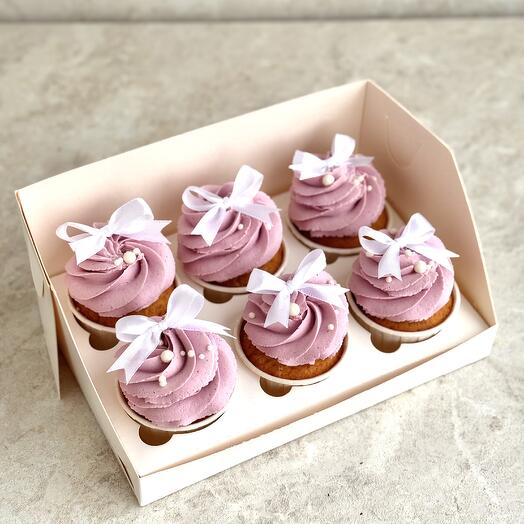 Капкейки с бантиками