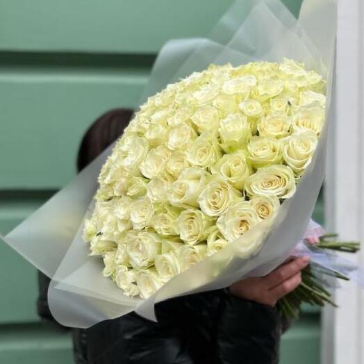 101 роза белая Кения (моно 010)