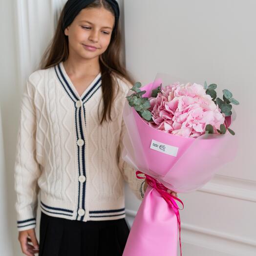 Маленький букет для учителя Pink