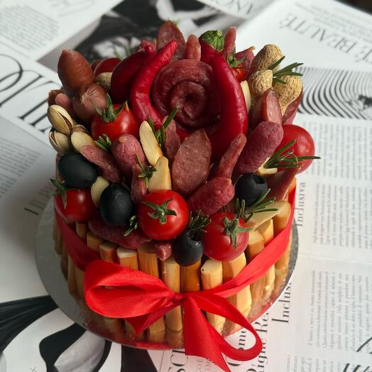 Бенто торт из закусок