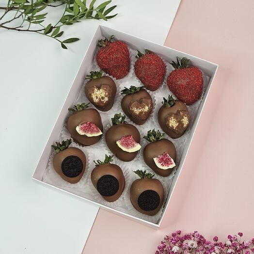 Набор клубники в шоколаде "Choco 12"