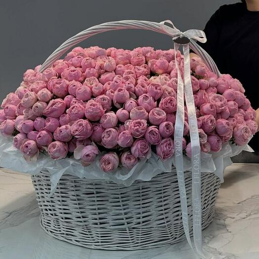 Корзина с цветами