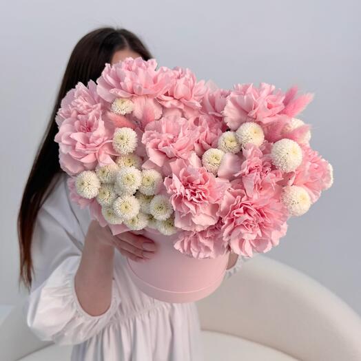 Цветы в коробке: диантус, хризантема 🌸 Размер М