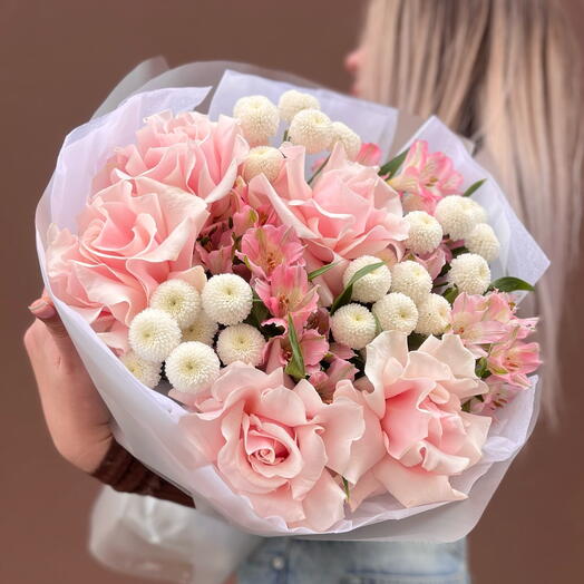 Blossom. Букет с французскими розами, альстромериями и хризантемами