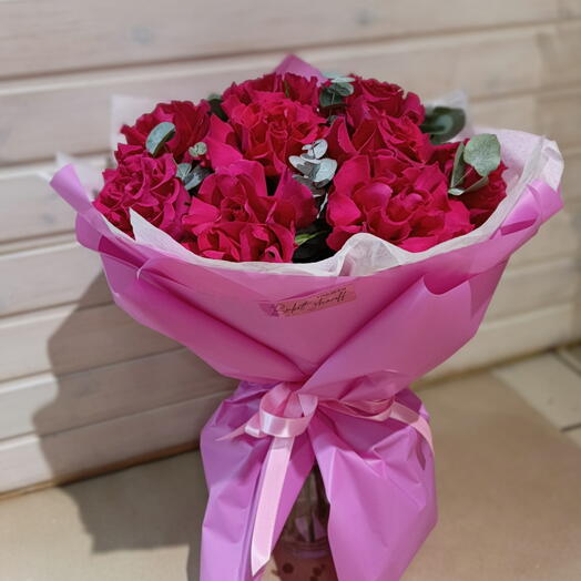 Букет из малиновой розы 🌹