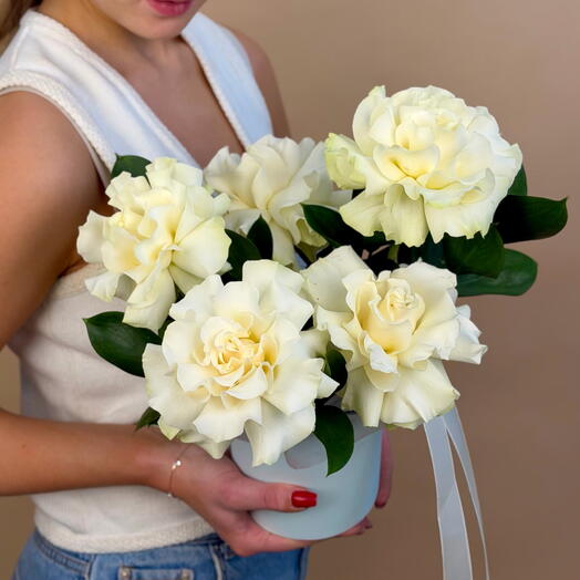 Композиция-комплимент с французскими розами 4