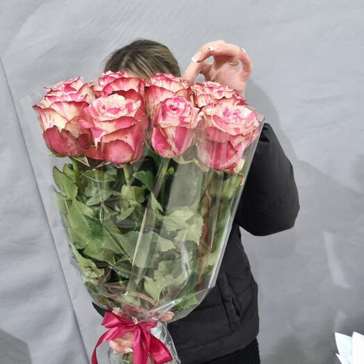 11 роз Эквадор 70см