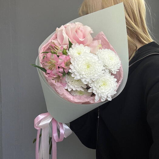 Милый и нежный букет-комплимент🎀 | Роза пинк-мондиаль | Альстромерия | Хризантема кустовая