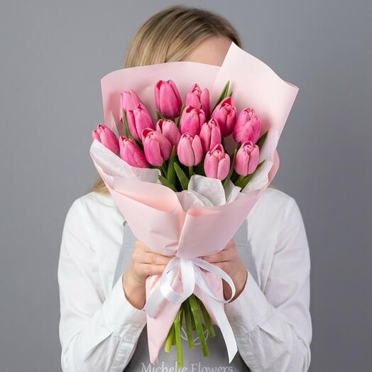 Букет из 15 сортовых тюльпанов (Свежие, аж скрипят)