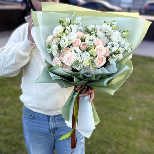 Сборный букет «Нежный шёпот» 💕