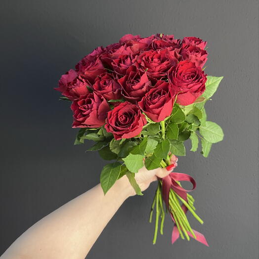 25 rosas kenianas