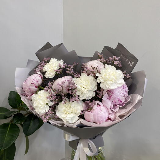Нежный букет с пионами🌸