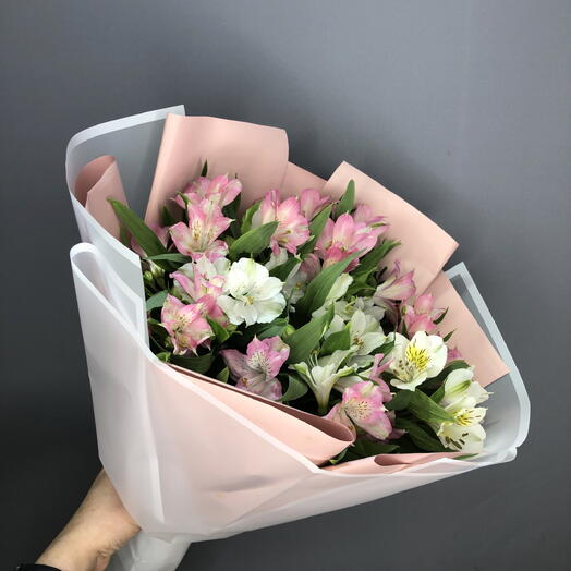 Букет нежных альстромерий🌸