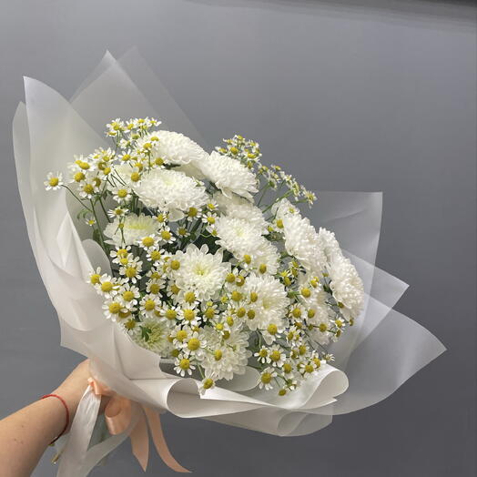 Букет с ромашками