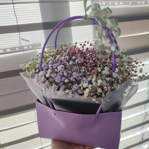 Композиция из гипсофилы