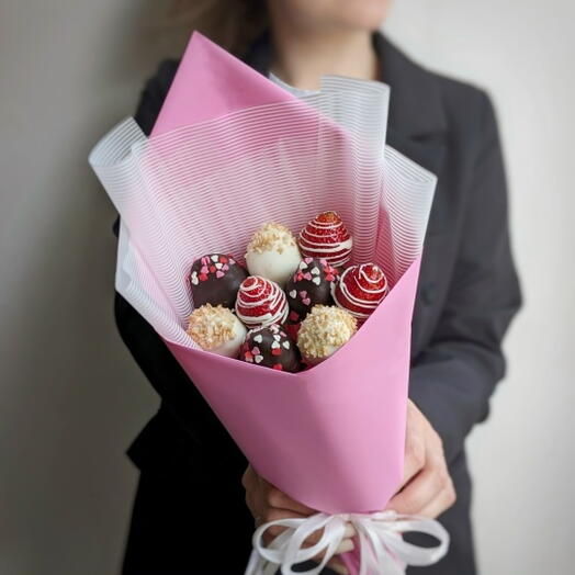 Strawberry bouquet "Betty"