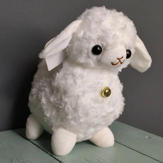Мягкая игрушка Овечка с бубенчиком 25см
