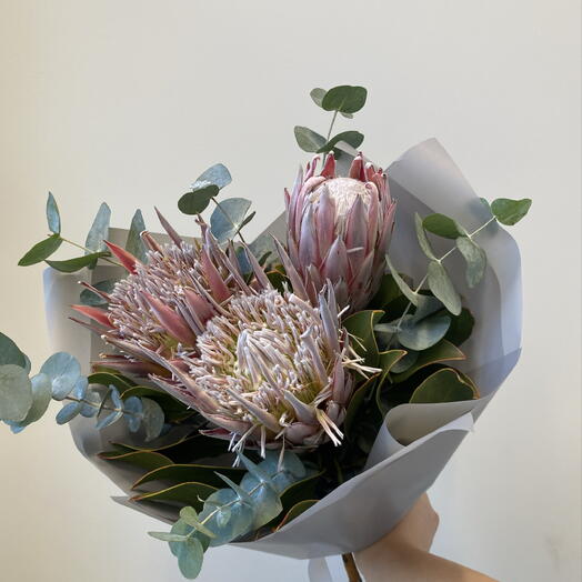 Букет с протей