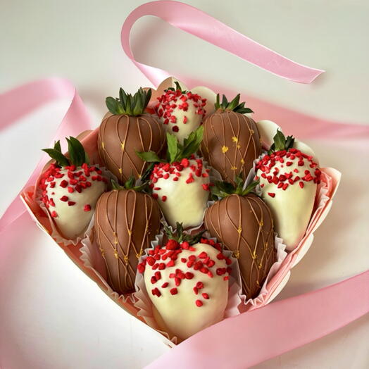 Клубника в шоколаде BERRY MIX ( 9-12 ягод)