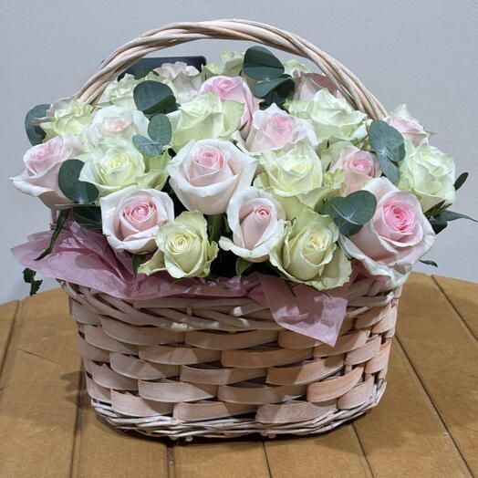 Кенийская Роза 🌹 
В корзине 🌸