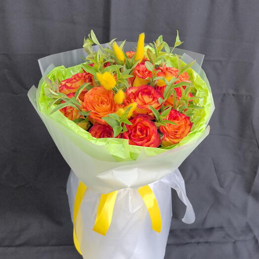 Букет "Янтарные розы "