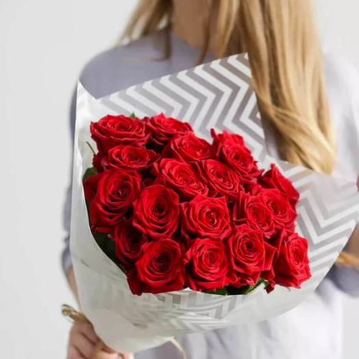 Mono-bouquet of 21 red roses