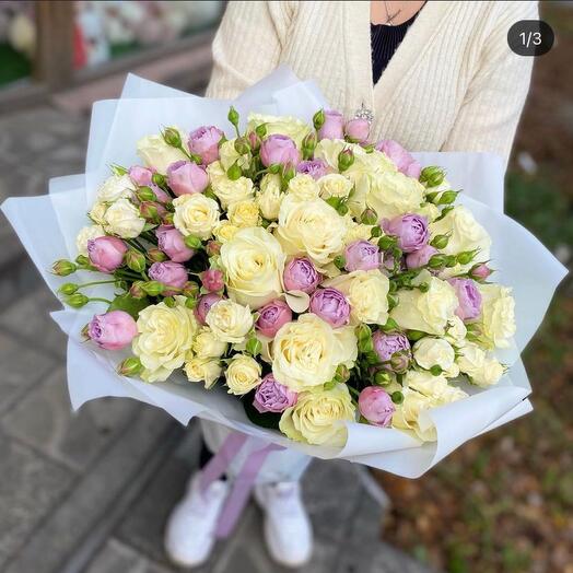 Пышный букет роз 🥰