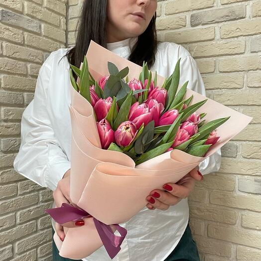 25 peony-shaped tulips