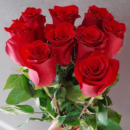 Un ramo de 9 rosas elegantes
