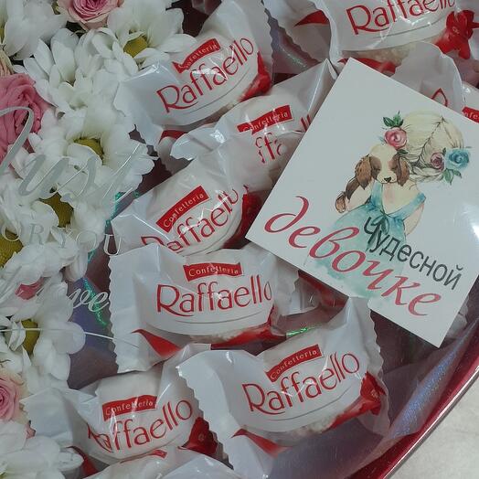 Flores y dulces en una Caja
