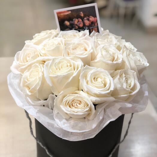 Rosas blancas en una Caja