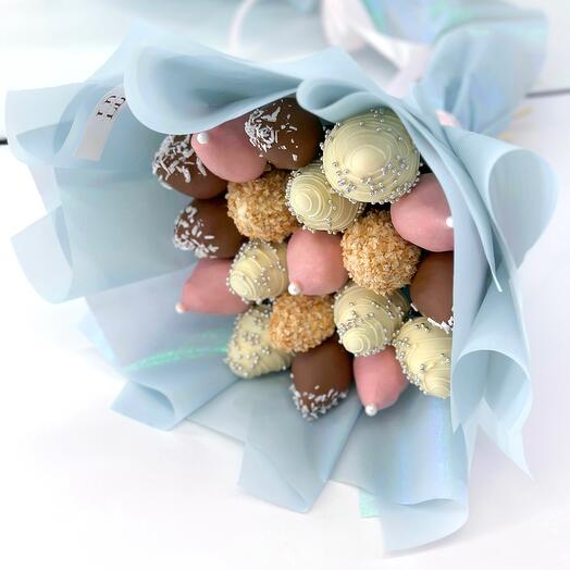 Букет «Сладкий ветер» из клубники в шоколаде