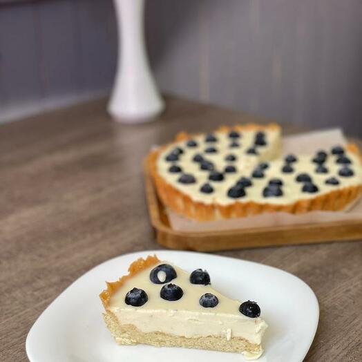 Tart Panna Cotta with blueberries