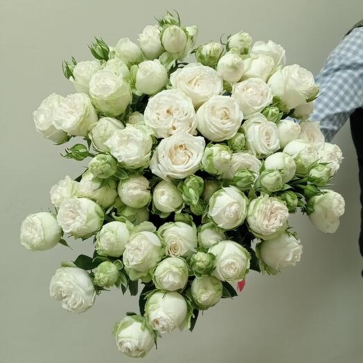 Premium Bouquet of 15 bushy peony - shaped roses