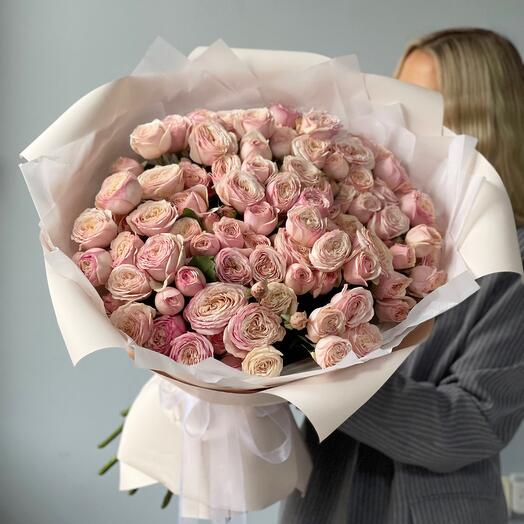 Моно букет кустовых роз Tendresse