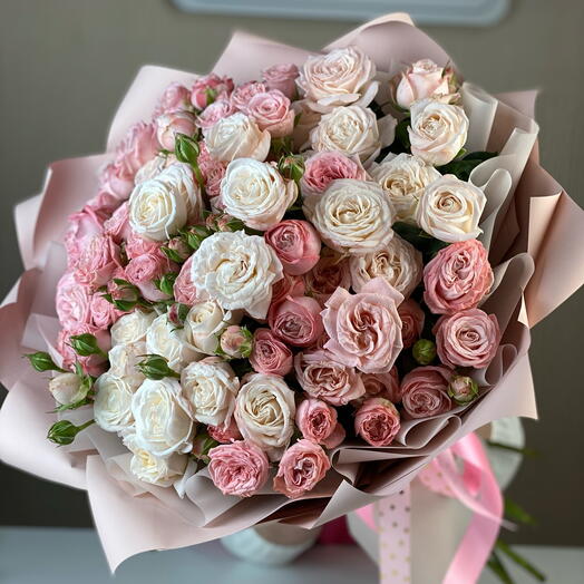 Peony-shaped roses