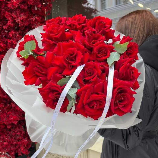 Красные Ажурные розы
