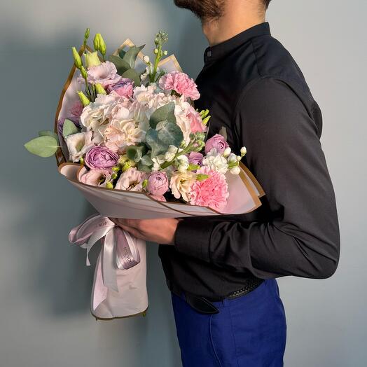 The author's bouquet "Dawn of tenderness"