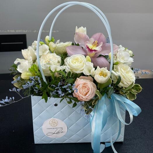 Flowers in a box blue cloud